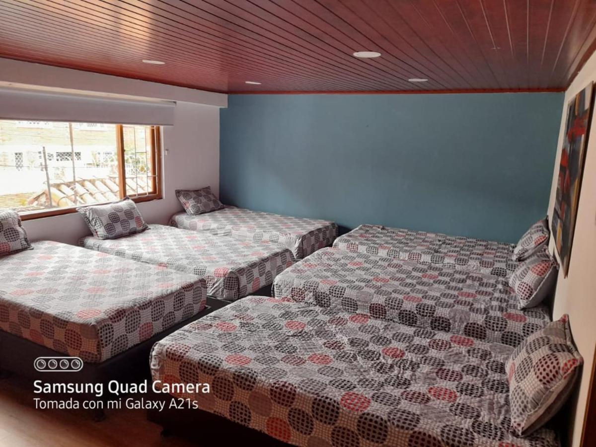 La Parada Del Tren Hostel بوغوتا المظهر الخارجي الصورة