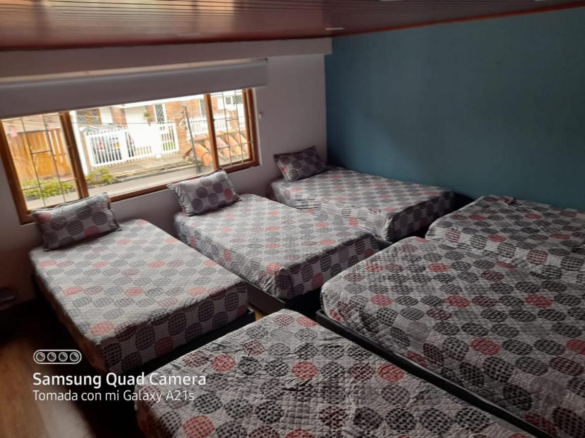 La Parada Del Tren Hostel بوغوتا المظهر الخارجي الصورة